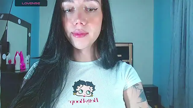 Snapshot of karla_zambrano chatting on 05/23/26, 03:12 karla zambrano online show from 05/23/26, 03:12
