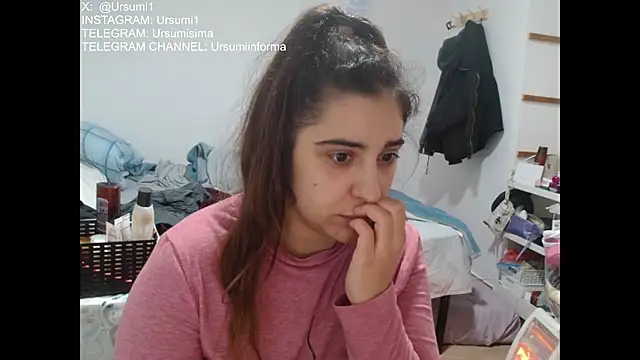 Ursumi1 online show from 02/04/26, 09:20