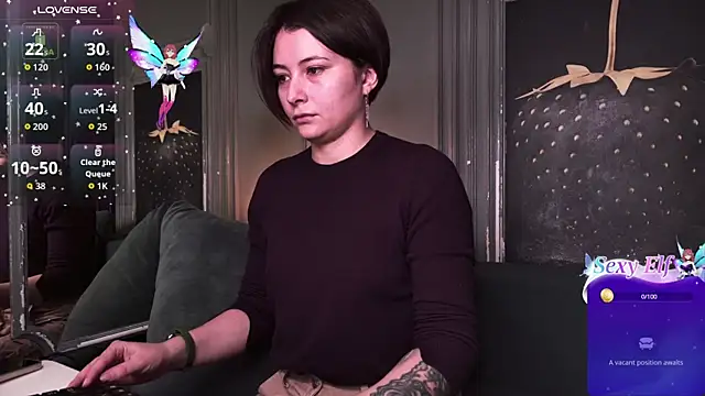 Snapshot of Ishtar_Divine chatting on 04/04/26, 03:53 Ishtar Divine online show from 04/04/26, 03:53