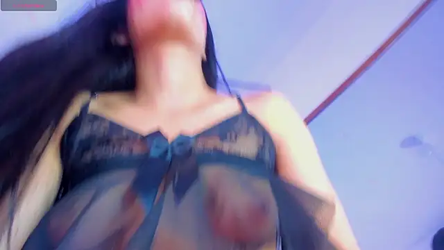 Snapshot of aggy_castel chatting on 03/11/26, 02:56 aggy castel online show from 03/11/26, 02:56