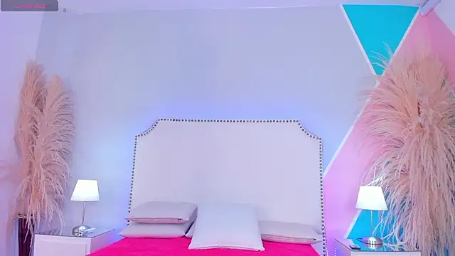 Snapshot of aggy_castel chatting on 03/17/26, 02:09 aggy castel online show from 03/17/26, 02:09