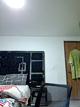 Nene1325 online show from 01/25/25, 04:23