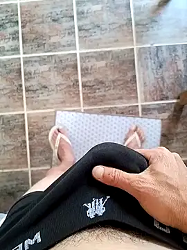 Snapshot of paubabando_ chatting on 12/31/24, 04:46 paubabando online show from 12/31/24, 04:46