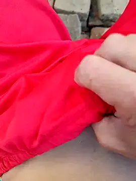 Snapshot of paubabando_ chatting on 03/08/25, 10:22 paubabando online show from 03/08/25, 10:22