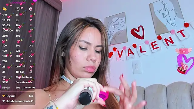 Tamaraa Serra online show from 02/12/25, 10:15