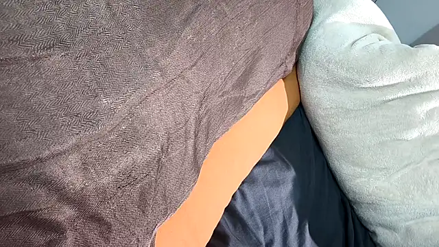 Weiwei5200 online show from 02/21/26, 11:28