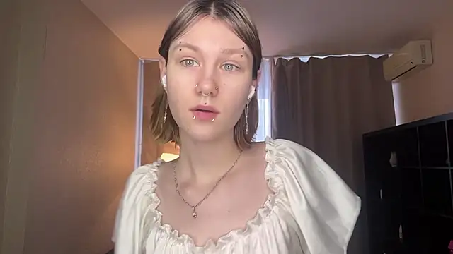 MoiraHavins online show from 02/14/26, 06:32