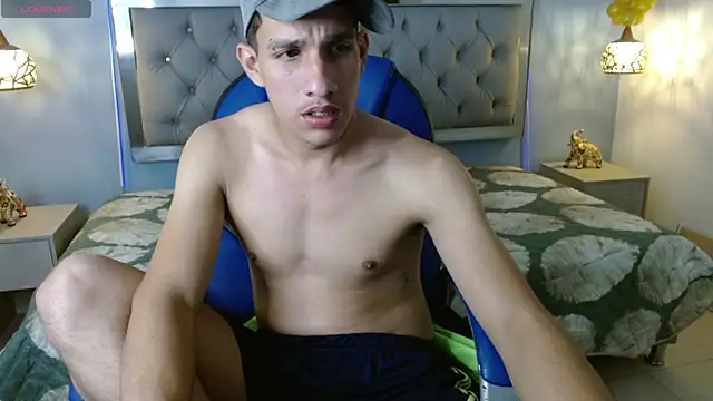 Snapshot of Jheidertwink chatting on 12/29/24, 09:28 Jheidertwink online show from 12/29/24, 09:28