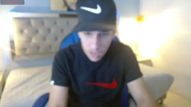 Snapshot of Jheidertwink chatting on 01/25/25, 03:30 Jheidertwink online show from 01/25/25, 03:30