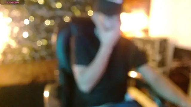 Snapshot of Jheidertwink chatting on 01/25/25, 04:03 Jheidertwink online show from 01/25/25, 04:03