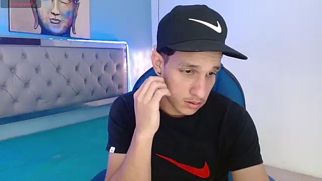 Snapshot of Jheidertwink chatting on 02/03/25, 04:04 Jheidertwink online show from 02/03/25, 04:04