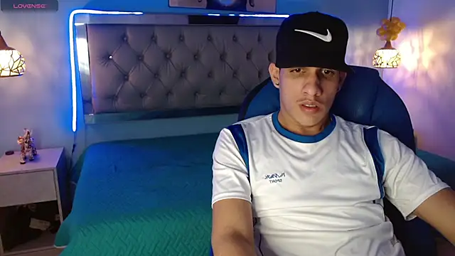 Snapshot of Jheidertwink chatting on 02/05/25, 04:16 Jheidertwink online show from 02/05/25, 04:16