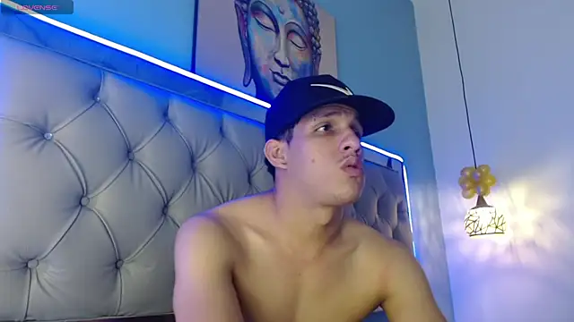 Snapshot of Jheidertwink chatting on 02/09/25, 09:37 Jheidertwink online show from 02/09/25, 09:37