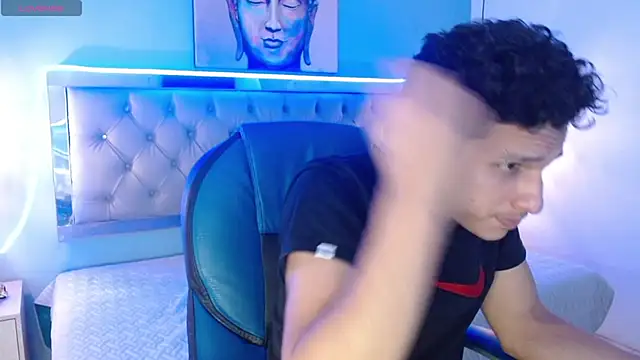 Snapshot of Jheidertwink chatting on 02/11/25, 03:29 Jheidertwink online show from 02/11/25, 03:29