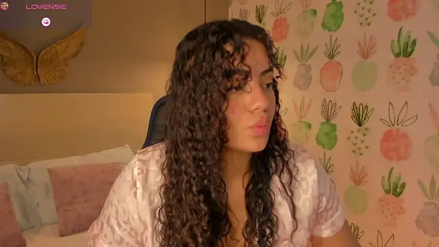 yaya23x online show from 02/04/26, 02:34