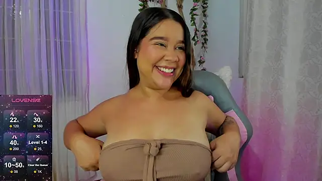 Snapshot of Eily__ chatting on 01/24/25, 12:52 Eily online show from 01/24/25, 12:52