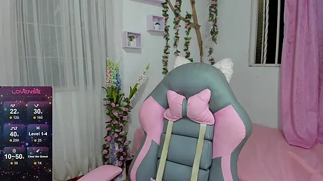 Snapshot of Eily__ chatting on 02/11/25, 05:26 Eily online show from 02/11/25, 05:26