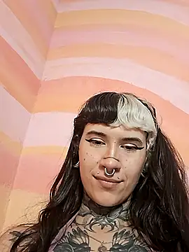 suesky online show from 12/31/24, 05:11