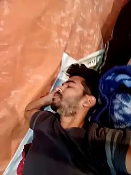 Roni1028 online show from 12/30/24, 01:58