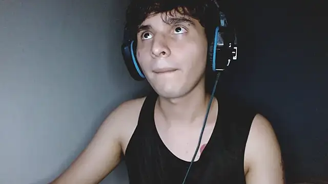 Charley quin online show from 10/01/25, 02:50