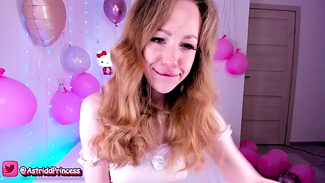 AstridHotty online show from 10/15/25, 04:18