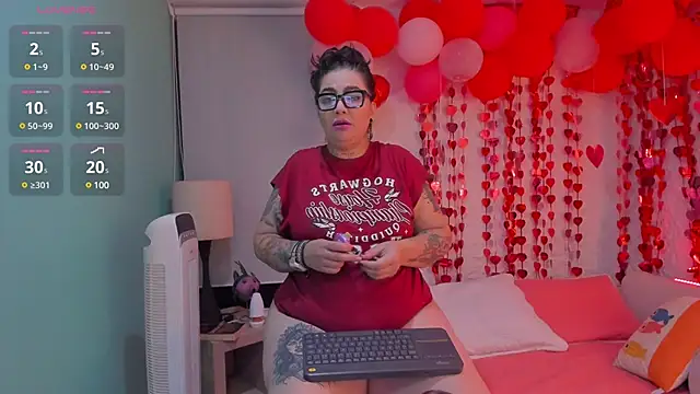 poisson ivy online show from 02/20/25, 07:01