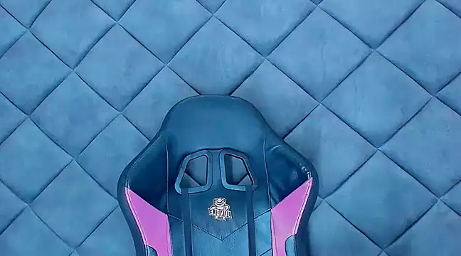 Nellyhills online show from 02/08/25, 03:42