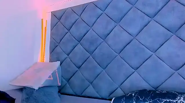 Nellyhills online show from 03/21/25, 04:51