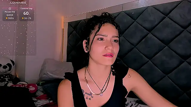 Nellyhills online show from 10/05/25, 12:53