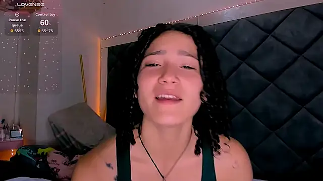 Nellyhills online show from 11/02/25, 03:36