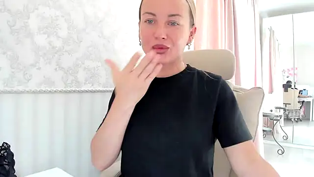 jennifer838 online show from 06/25/26, 01:37