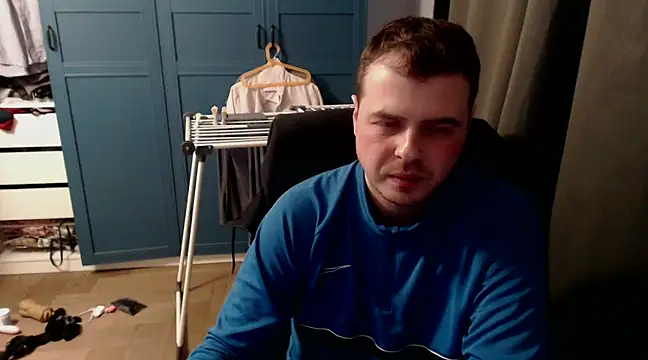 CuteMan33 online show from 02/21/25, 03:45