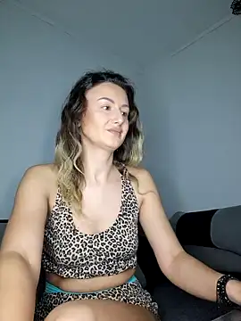 Snapshot of AudreyJoy chatting on 01/18/25, 10:28 AudreyJoy online show from 01/18/25, 10:28