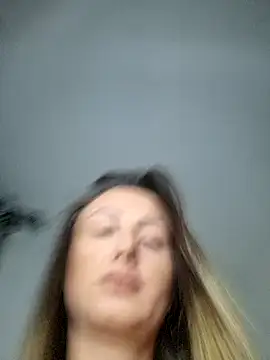 Snapshot of AudreyJoy chatting on 02/02/25, 09:56 AudreyJoy online show from 02/02/25, 09:56