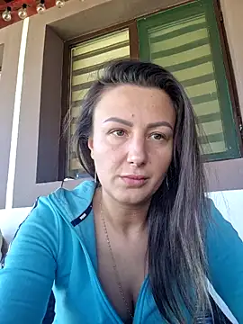 Snapshot of AudreyJoy chatting on 09/24/25, 08:06 AudreyJoy online show from 09/24/25, 08:06