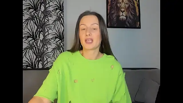 Snapshot of AudreyJoy chatting on 10/31/25, 06:53 AudreyJoy online show from 10/31/25, 06:53