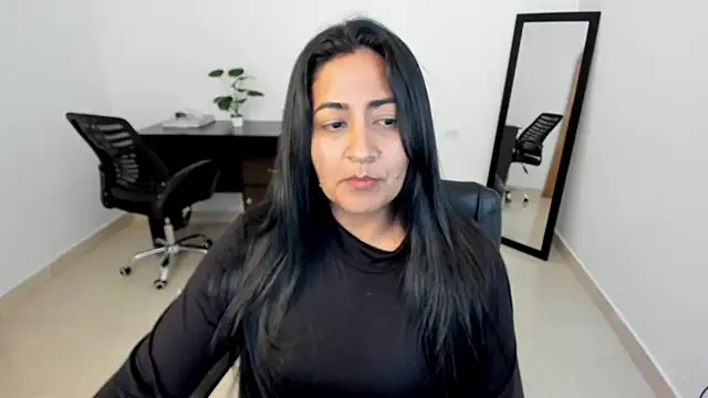 Adele Sweett online show from 02/11/25, 08:42