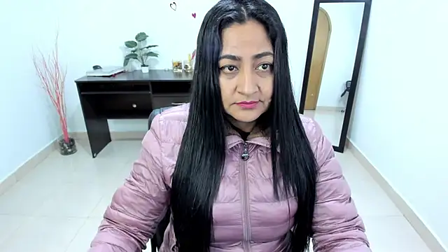 Adele Sweett online show from 02/18/25, 12:06