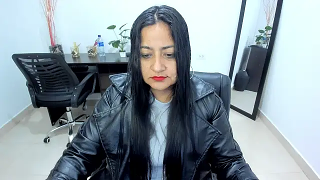 Adele Sweett online show from 02/26/25, 10:47