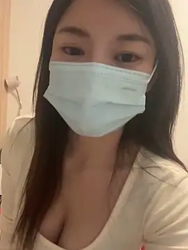 Snapshot of lululu-sweet chatting on 12/15/24, 05:10 lululu-sweet online show from 12/15/24, 05:10