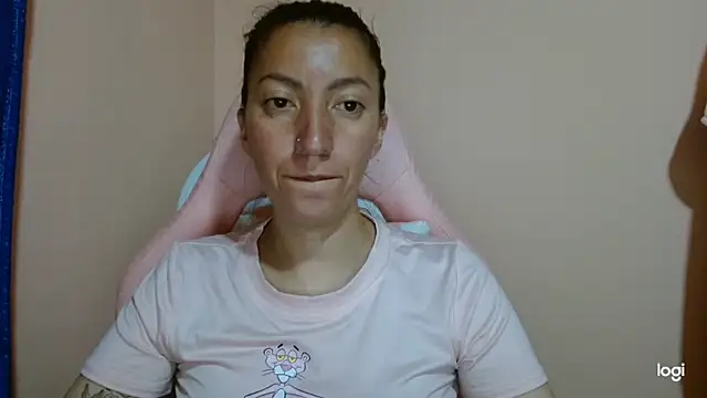 Snapshot of kaybabyhot chatting on 04/08/26, 01:44 kaybabyhot online show from 04/08/26, 01:44