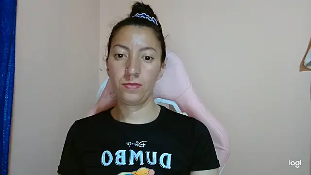 Snapshot of kaybabyhot chatting on 04/16/26, 03:24 kaybabyhot online show from 04/16/26, 03:24