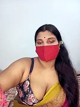 Hot-Angel  online show from 10/04/25, 05:33