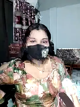 Snapshot of Hot-Angel_ chatting on 04/09/26, 04:01 Hot-Angel online show from 04/09/26, 04:01