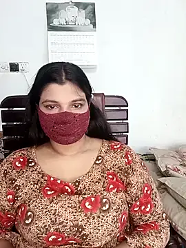 Snapshot of Hot-Angel_ chatting on 04/14/26, 01:11 Hot-Angel online show from 04/14/26, 01:11