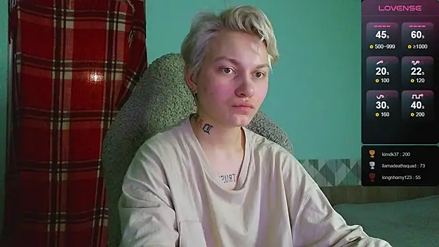 esajukyy online show from 01/02/25, 03:40