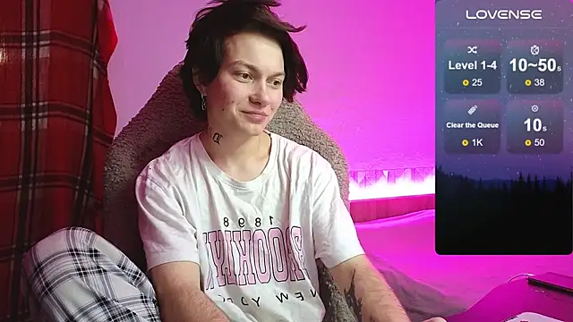 esajukyy online show from 11/03/25, 01:12