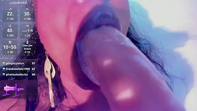 KamariaFyre online show from 01/12/25, 01:37