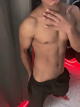 nick  yy online show from 10/06/25, 10:34