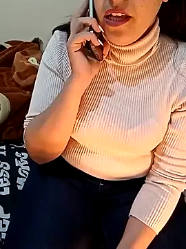 Snapshot of ShadiaStar chatting on 01/16/25, 11:15 ShadiaStar online show from 01/16/25, 11:15